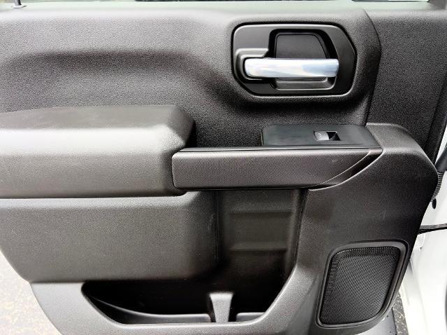 2024 Chevrolet Silverado 2500HD 4WD Crew Cab Standard Bed Custom