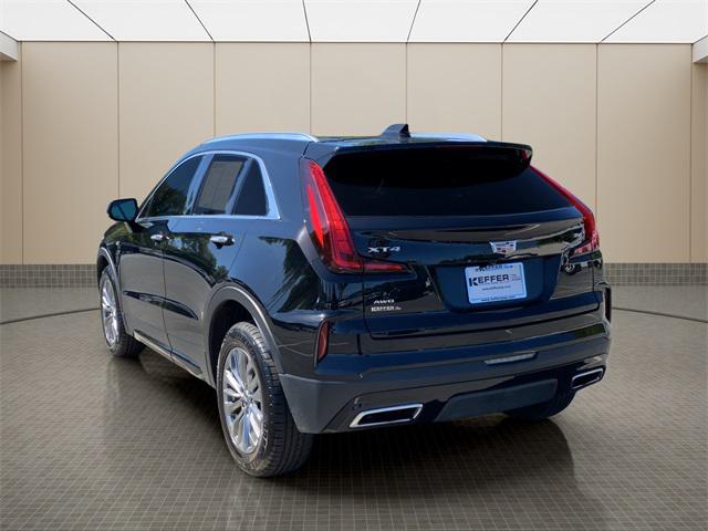 2024 Cadillac XT4 AWD Premium Luxury
