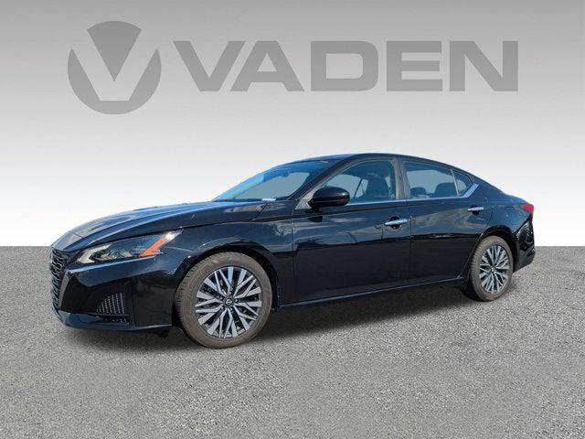 2023 Nissan Altima SV FWD