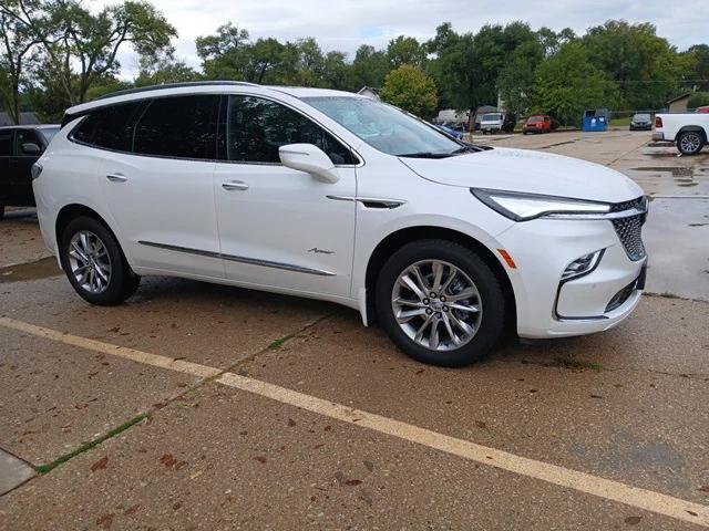 2023 Buick Enclave Avenir AWD