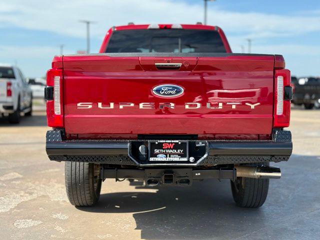 2023 Ford F-350 LARIAT