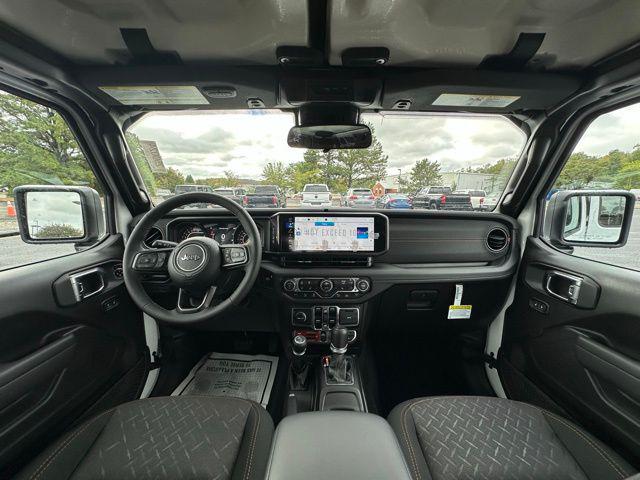 2025 Jeep Gladiator GLADIATOR MOJAVE 4X4