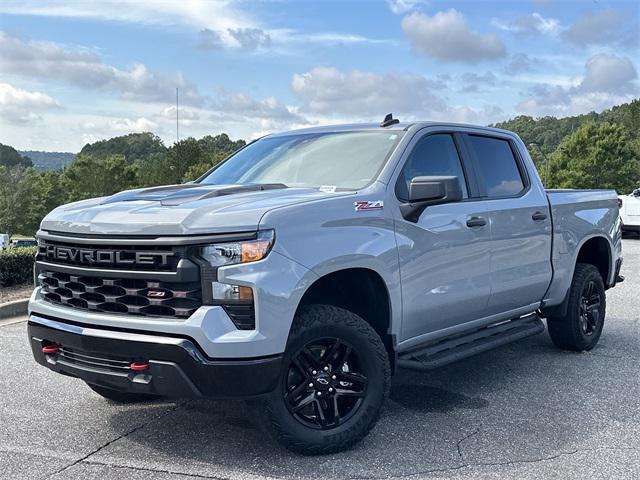 2024 Chevrolet Silverado 1500 4WD Crew Cab Short Bed Custom Trail Boss