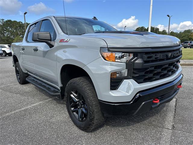 2024 Chevrolet Silverado 1500 4WD Crew Cab Short Bed Custom Trail Boss