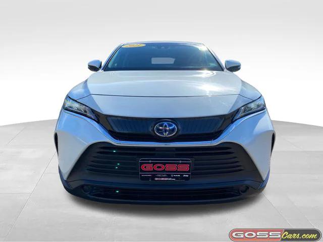 2022 Toyota Venza LE