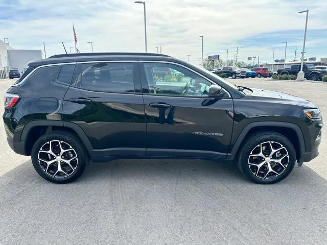 2024 Jeep Compass Limited 4x4 2024 Jeep Compass Limited 4x4