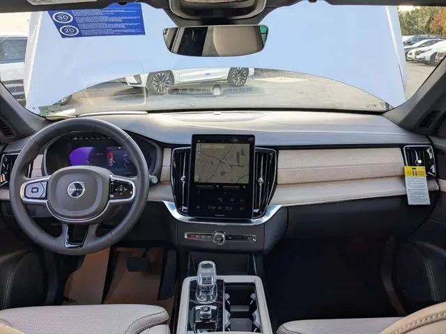 2026 Volvo XC90 Ultra Dark Theme, B6 AWD Gas (mild hybrid), Gasoline, 6 Seats