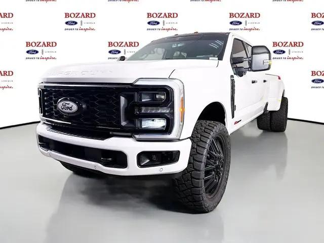 2026 Ford F-350 LARIAT