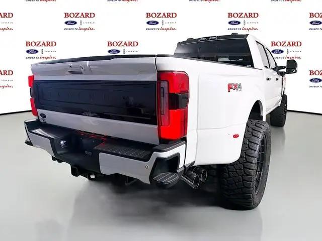 2026 Ford F-350 LARIAT