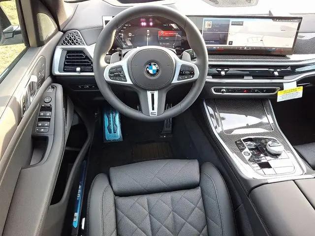 2026 BMW X5 M60i