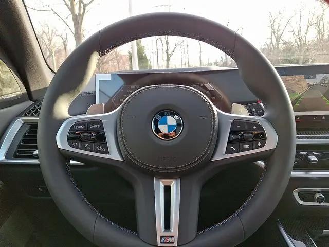 2026 BMW X5 M60i
