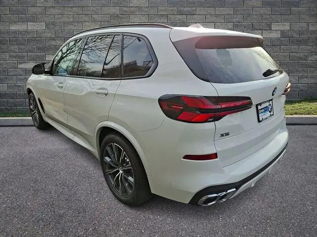 2026 BMW X5 M60i
