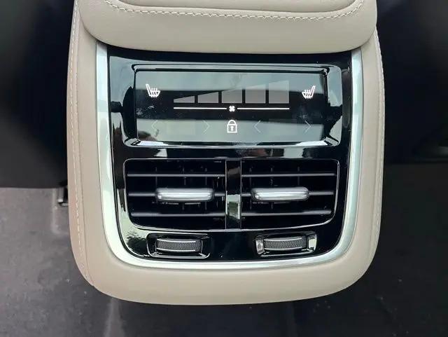 2026 Volvo XC90 Plus, B6 AWD Gas (mild hybrid), Gasoline, Bright, 7 Seats