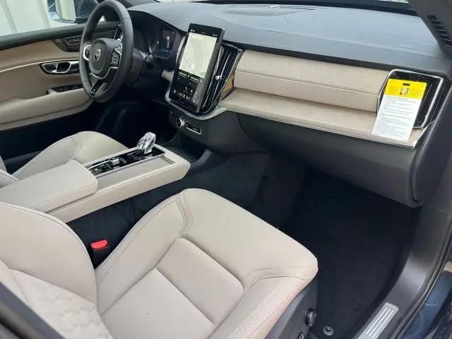 2026 Volvo XC90 Plus, B6 AWD Gas (mild hybrid), Gasoline, Bright, 7 Seats