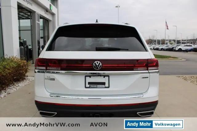 2026 Volkswagen Atlas SE with Technology