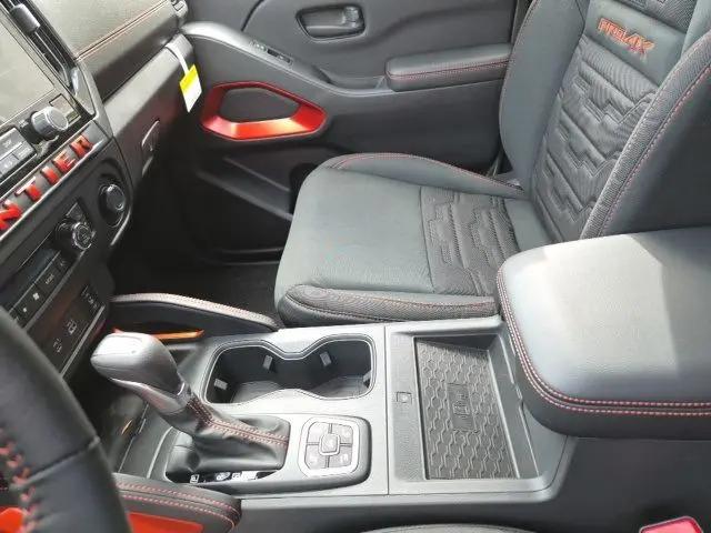 2026 Nissan Frontier Crew Cab PRO-4X 4x4