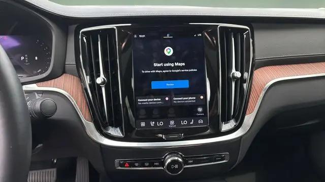 2024 Volvo S60 B5 Ultimate Dark Theme