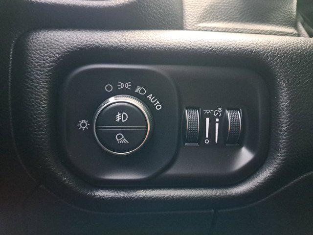 2020 Ram 1500 Laramie Crew Cab 4x4 57 Box