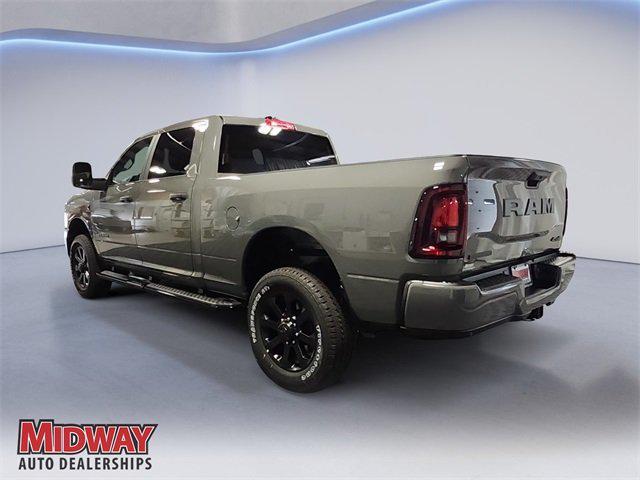 2025 RAM 2500 Big Horn Crew Cab 4x4 64 Box