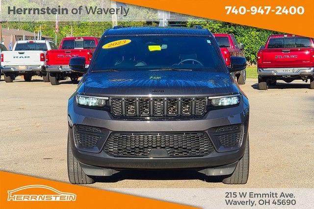 2023 Jeep Grand Cherokee Altitude 4x4 2023 Jeep Grand Cherokee Altitude 4x4