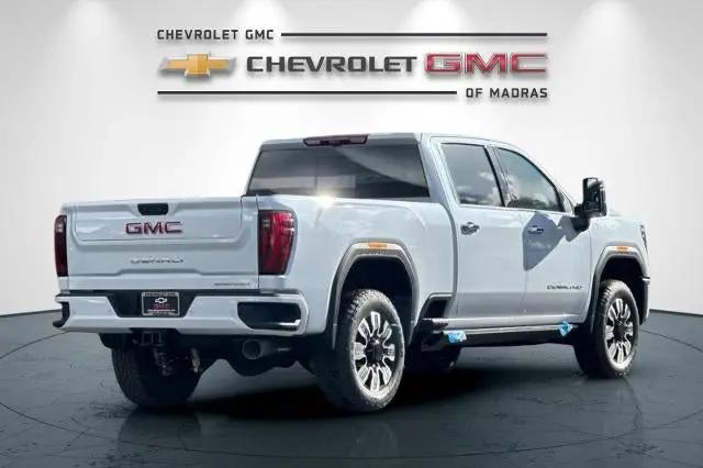 2026 GMC Sierra 2500HD Crew Cab, Standard Bed, Denali, 4WD