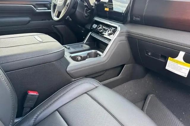 2026 GMC Sierra 2500HD Crew Cab, Standard Bed, Denali, 4WD