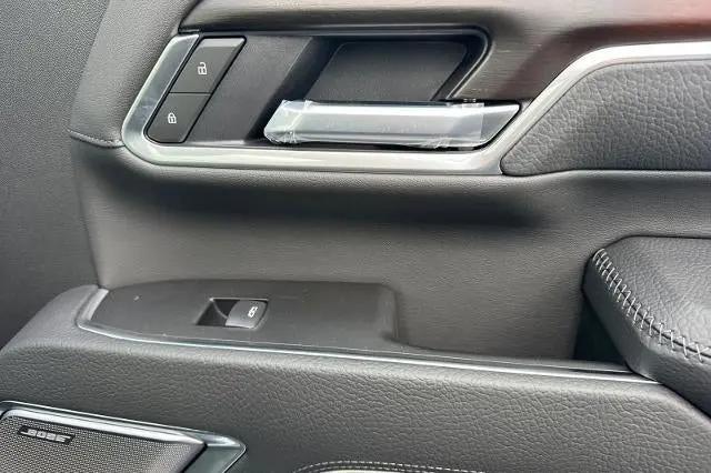 2026 GMC Sierra 2500HD Crew Cab, Standard Bed, Denali, 4WD