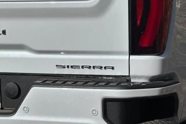 2026 GMC Sierra 2500HD Crew Cab, Standard Bed, Denali, 4WD