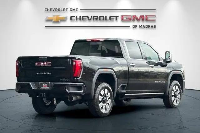 2026 GMC Sierra 2500HD Crew Cab, Standard Bed, Denali, 4WD