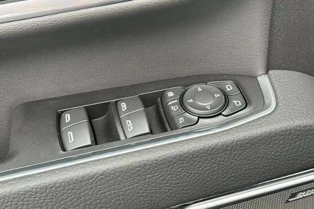 2026 GMC Sierra 2500HD Crew Cab, Standard Bed, Denali, 4WD