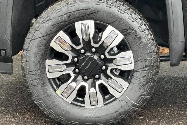 2026 GMC Sierra 2500HD Crew Cab, Standard Bed, Denali, 4WD