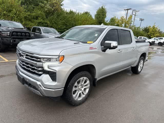 2022 Chevrolet Silverado 1500 4WD Crew Cab Short Bed LTZ