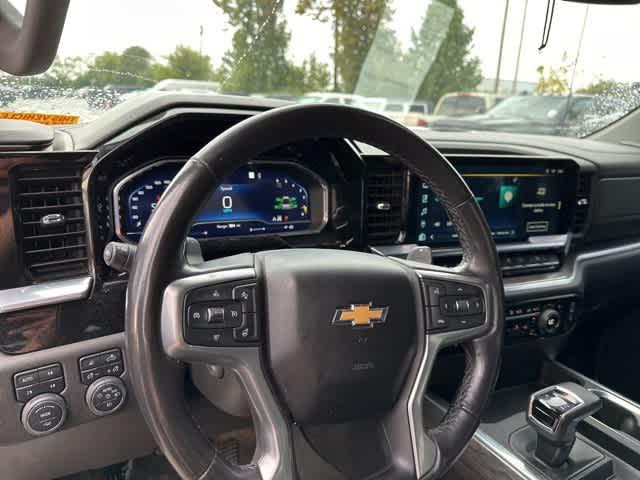 2022 Chevrolet Silverado 1500 4WD Crew Cab Short Bed LTZ