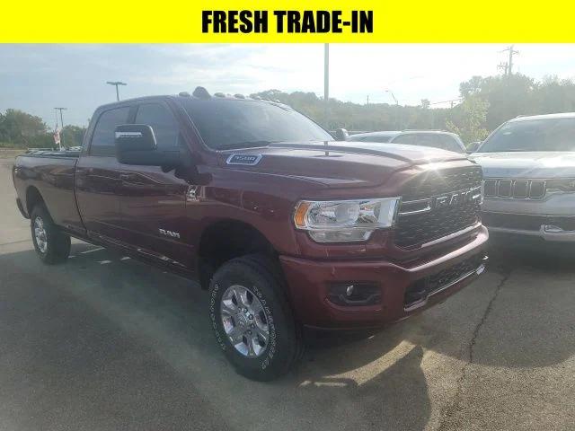 2023 RAM 3500 Big Horn Crew Cab 4x4 8 Box