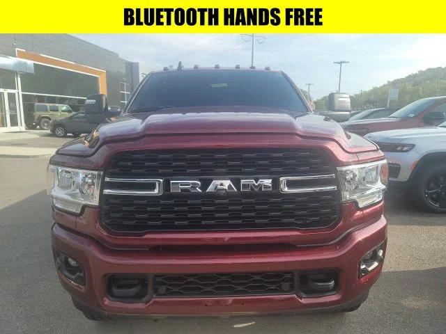 2023 RAM 3500 Big Horn Crew Cab 4x4 8 Box