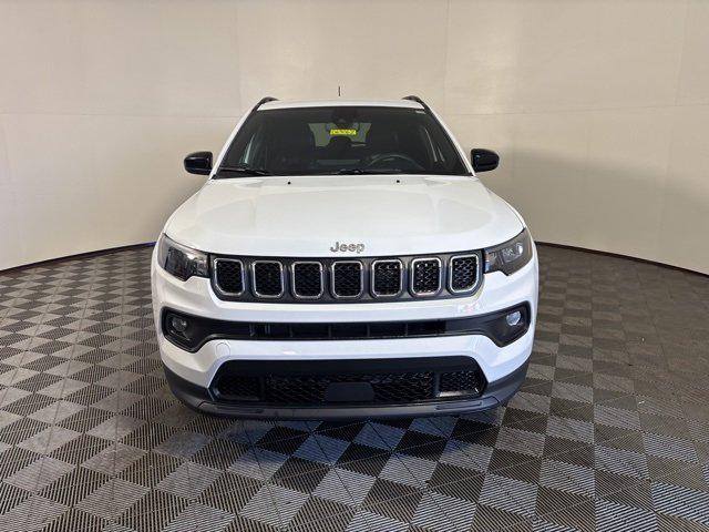 2024 Jeep Compass Latitude 4x4 2024 Jeep Compass Latitude 4x4