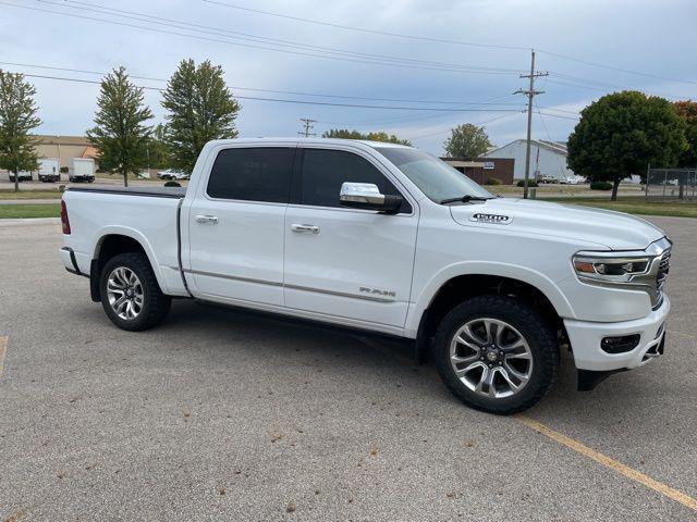 2022 RAM 1500 Limited Crew Cab 4x4 57 Box 2022 RAM 1500 Limited Crew Cab 4x4 57 Box