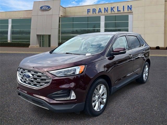 2022 Ford Edge Titanium