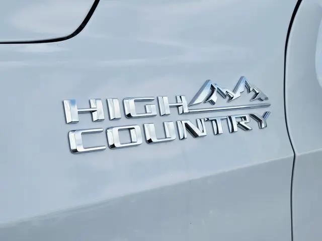 2026 Chevrolet Tahoe 4WD High Country