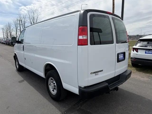 2021 Chevrolet Express Cargo Van RWD 2500 Regular Wheelbase WT