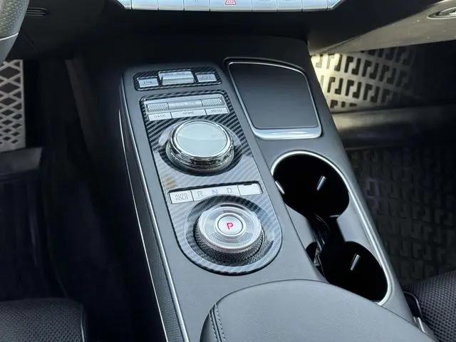 2023 Genesis GV70 2.5T AWD
