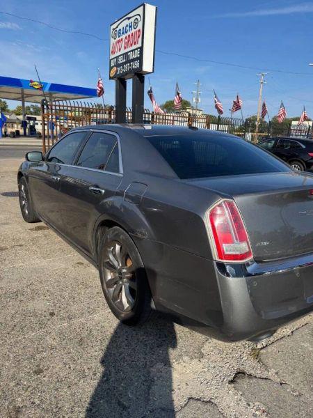 2011 Chrysler 300 300C