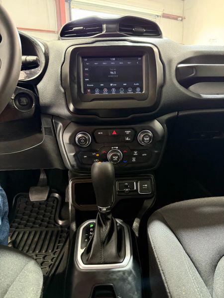 2021 Jeep Renegade Latitude FWD