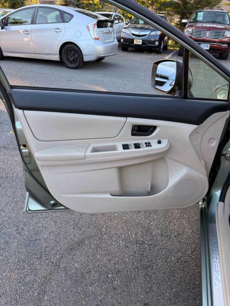 2014 Subaru Impreza 2.0i