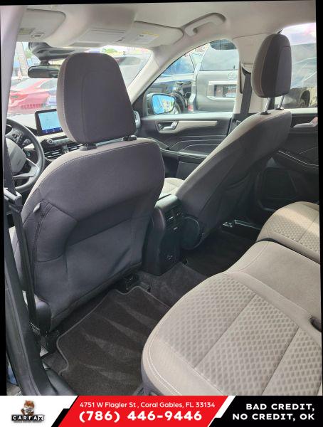 2021 Ford Escape SE Hybrid
