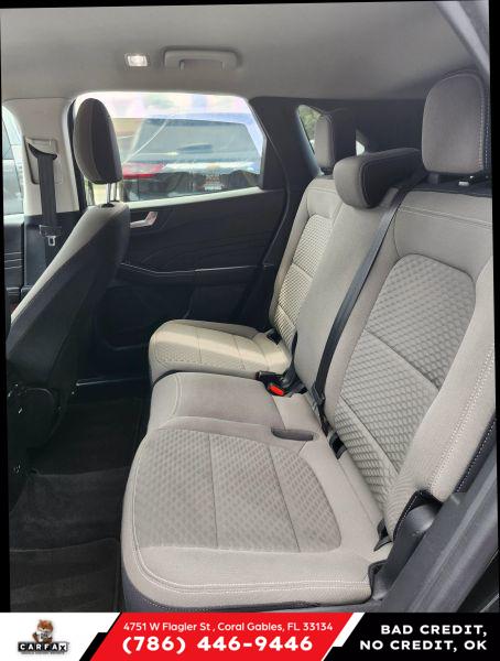 2021 Ford Escape SE Hybrid