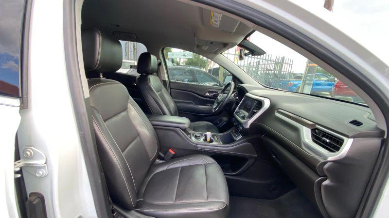 2020 GMC Acadia FWD SLT