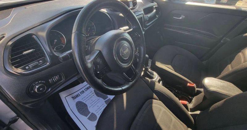 2017 Jeep Renegade Altitude 4x4