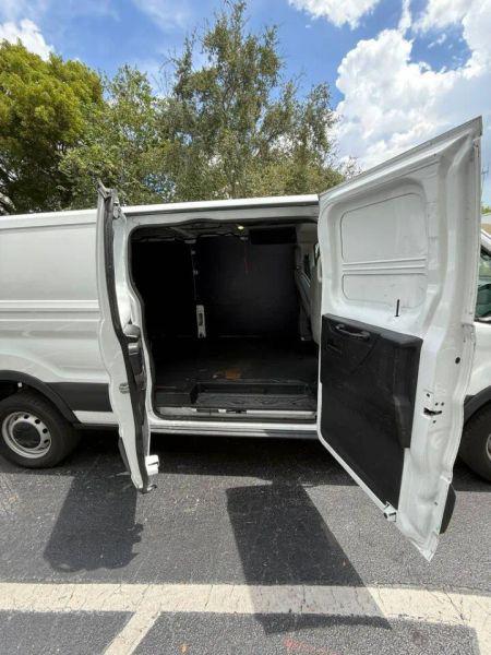 2017 Ford Transit w/60/40 Side Door w/LWB