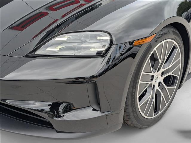 2026 Porsche Taycan 4